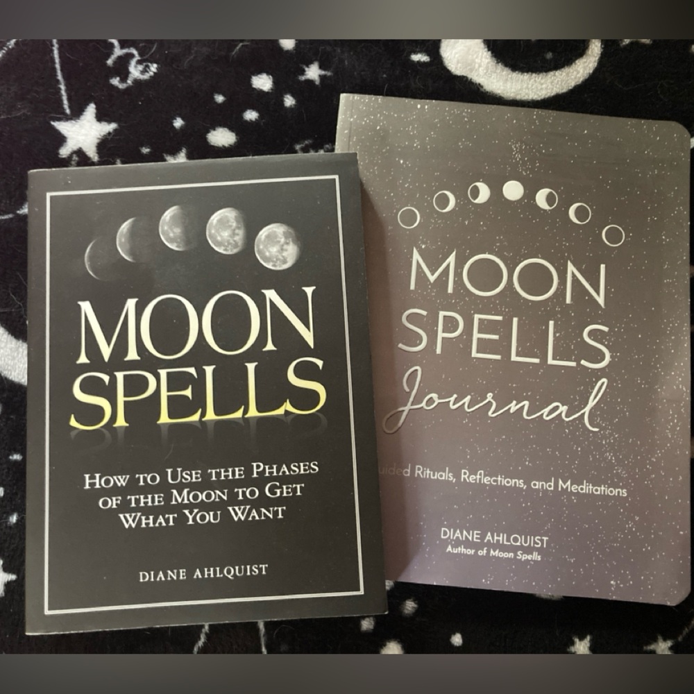 🌛🌝🌜BN & Unused Moon Spells book and journal set 🌛🌝🌜